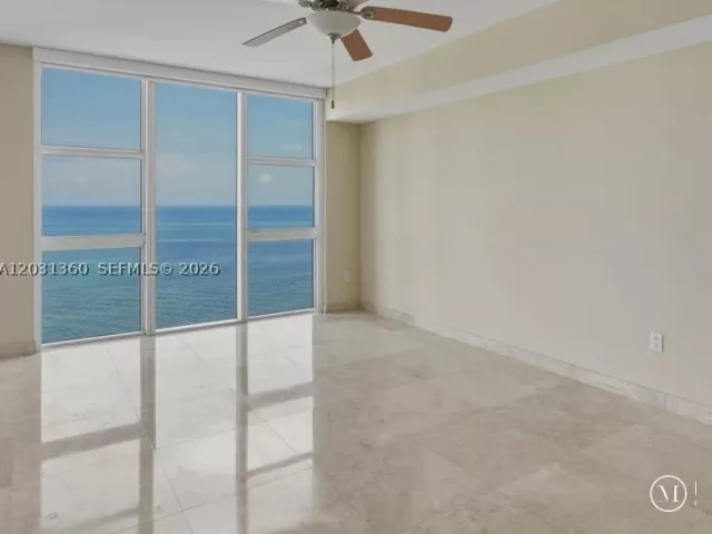 3-bedroom condo for rent in Hallandale Beach - 1800 S Ocean Dr 3101 - MondialRealty