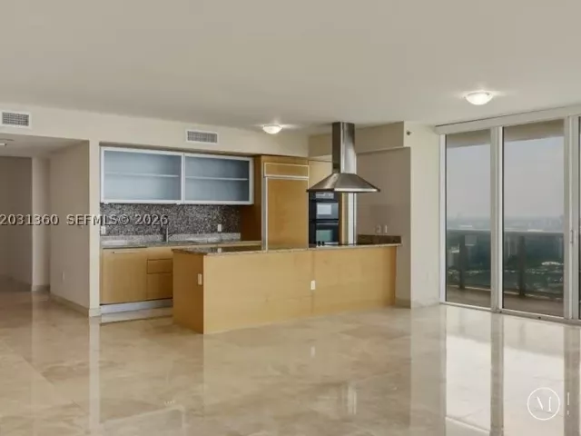 3-bedroom condo for rent in Hallandale Beach - 1800 S Ocean Dr 3101 - MondialRealty