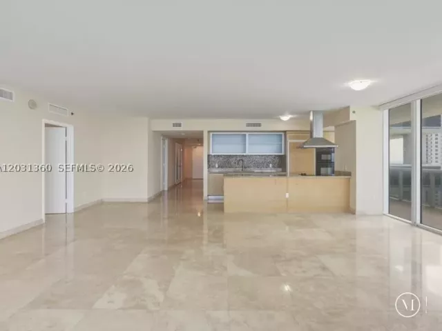 3-bedroom condo for rent in Hallandale Beach - 1800 S Ocean Dr 3101 - MondialRealty
