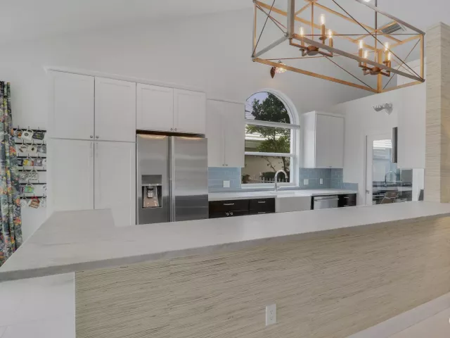 3-bedroom home for sale in West Palm Beach - 1560 Wilderness Road - MondialRealty