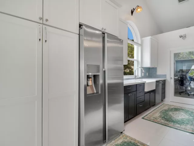 3-bedroom home for sale in West Palm Beach - 1560 Wilderness Road - MondialRealty