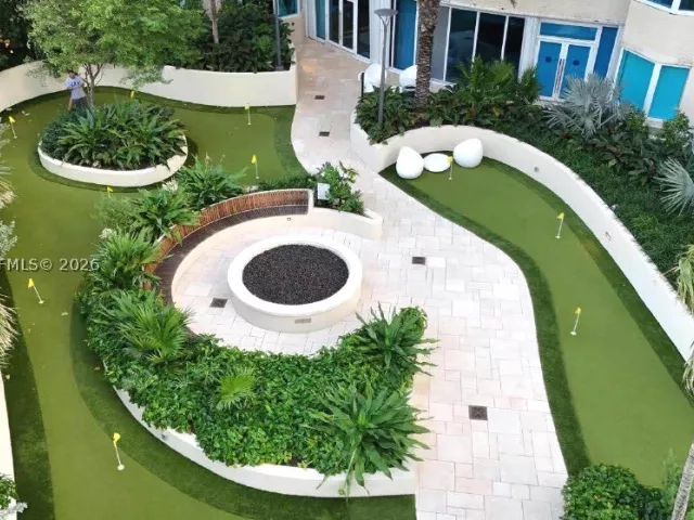 2-bedroom condo for sale in Miami Beach - 400 S Pointe Dr 2310 - MondialRealty