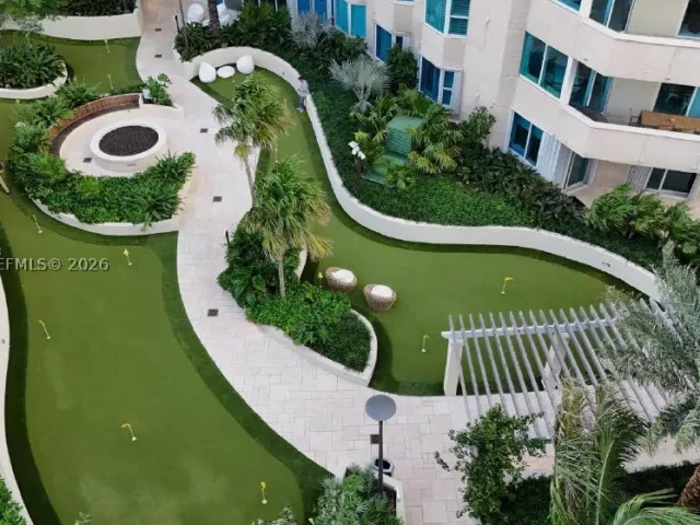 2-bedroom condo for sale in Miami Beach - 400 S Pointe Dr 2310 - MondialRealty