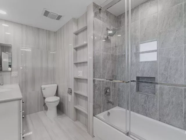 3-bedroom home for rent in Delray Beach - 5605 Forest Oaks Terrace - MondialRealty