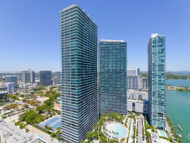 3-bedroom condo for sale in Miami - 501 NE 31st St 601 - MondialRealty