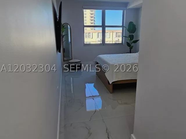 2-bedroom condo for rent in Hallandale Beach - 1950 S Ocean Dr 3D - MondialRealty