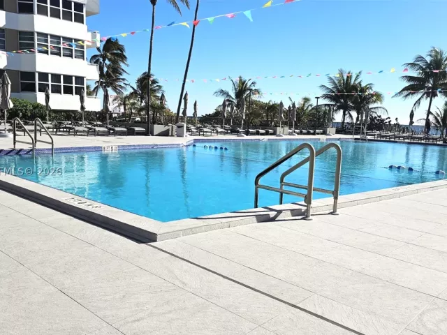 2-bedroom condo for rent in Hallandale Beach - 1950 S Ocean Dr 3D - MondialRealty
