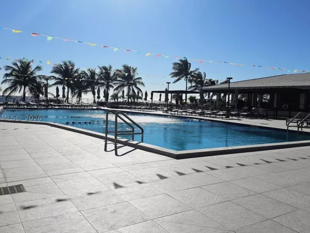 2-bedroom condo for rent in Hallandale Beach - 1950 S Ocean Dr 3D - MondialRealty