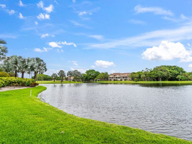 3-bedroom home for rent in Boca Raton - 2011 NW 53rd Street - MondialRealty