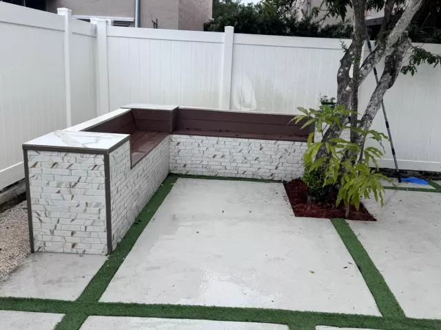 3-bedroom home for sale in Pembroke Pines - 11747 NW 12th Street - MondialRealty