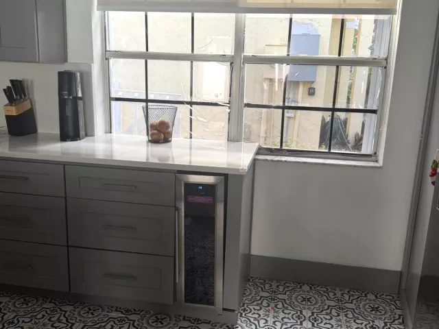 3-bedroom home for sale in Pembroke Pines - 11747 NW 12th Street - MondialRealty