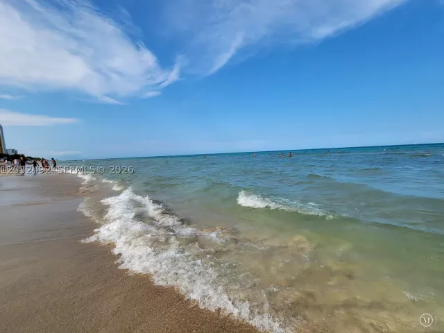 2-bedroom condo for rent in Hallandale Beach - 2030 S Ocean Dr 2026 - MondialRealty