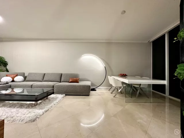 2-bedroom condo for rent in Sunny Isles Beach - 18201 Collins Avenue 1901 - MondialRealty
