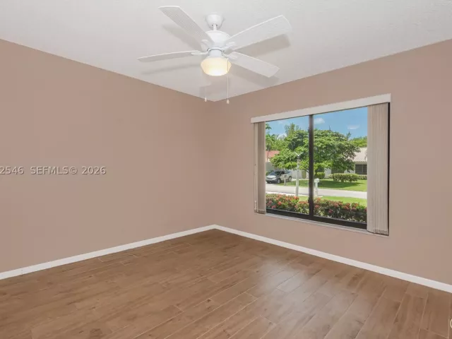 2-bedroom home for sale in Boca Raton - 7905 Cloverfield Cir - MondialRealty