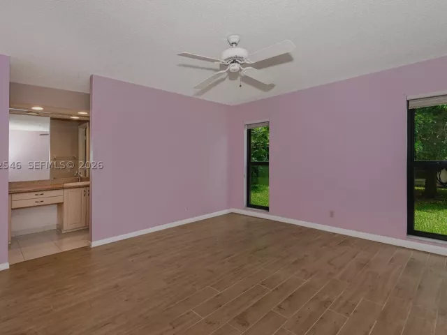 2-bedroom home for sale in Boca Raton - 7905 Cloverfield Cir - MondialRealty