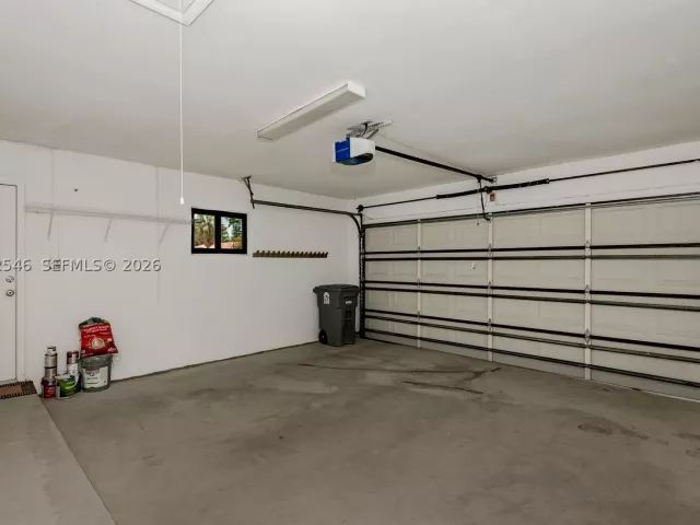 2-bedroom home for sale in Boca Raton - 7905 Cloverfield Cir - MondialRealty