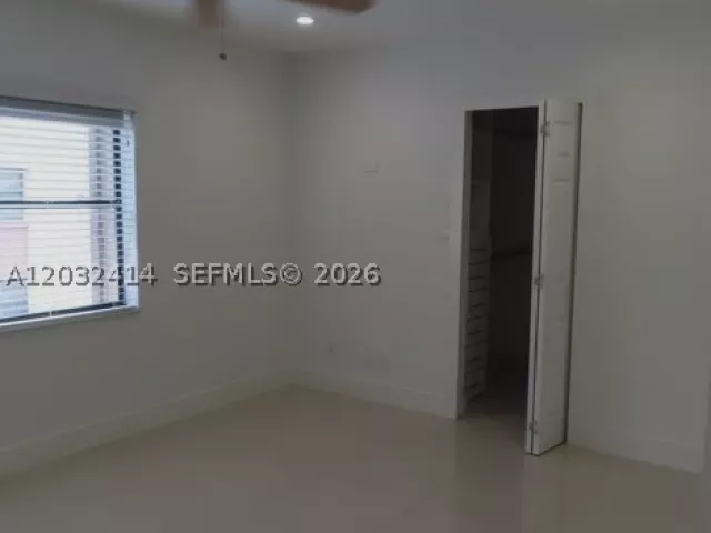 2-bedroom home for rent in Miami - 11543 SW 109th Rd 24B - MondialRealty