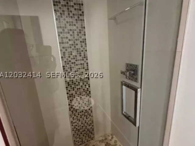 2-bedroom home for rent in Miami - 11543 SW 109th Rd 24B - MondialRealty