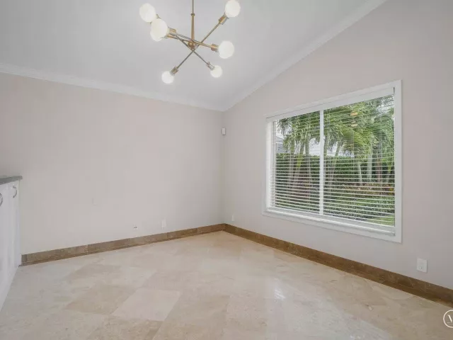 3-bedroom home for sale in Deerfield Beach - 660 NW 45th Avenue - MondialRealty