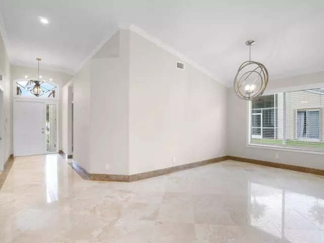 3-bedroom home for sale in Deerfield Beach - 660 NW 45th Avenue - MondialRealty