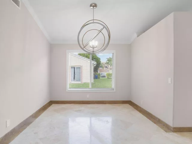 3-bedroom home for sale in Deerfield Beach - 660 NW 45th Avenue - MondialRealty