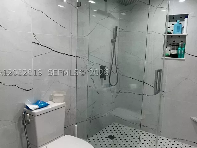 3-bedroom home for sale in Miami - 14356 SW 96th Ter - MondialRealty