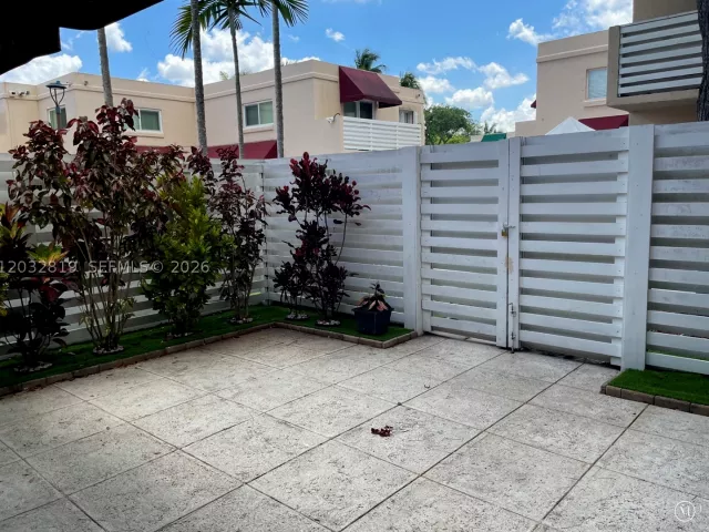 3-bedroom home for sale in Miami - 14356 SW 96th Ter - MondialRealty