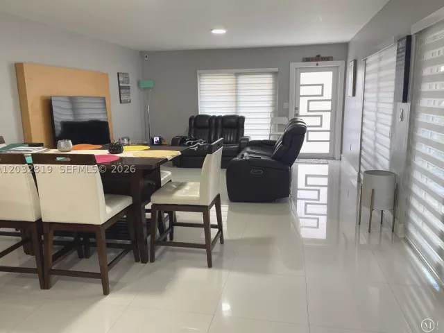 3-bedroom home for sale in Miami - 14356 SW 96th Ter - MondialRealty
