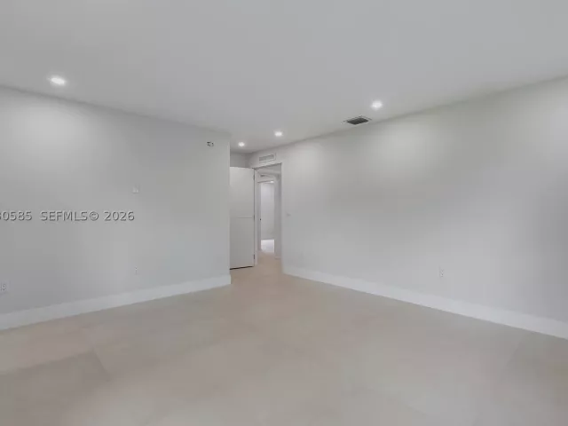 4-bedroom home for sale in Miami - 2286 SW 21st Ave - MondialRealty