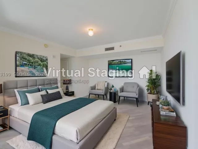 2-bedroom condo for sale in Sunny Isles Beach - 17201 Collins Ave 2209 - MondialRealty