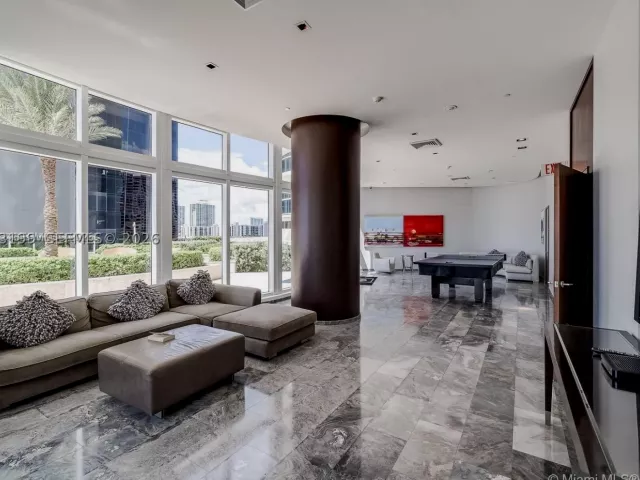 2-bedroom condo for sale in Sunny Isles Beach - 17201 Collins Ave 2209 - MondialRealty