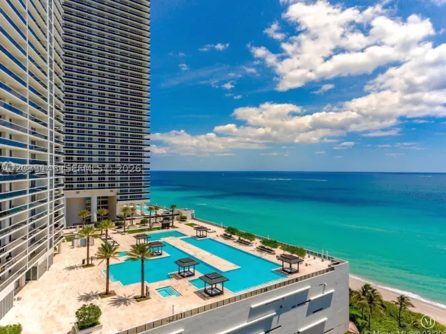 1-bedroom condo for rent in Hallandale Beach - 1830 S Ocean Dr 2412 - MondialRealty