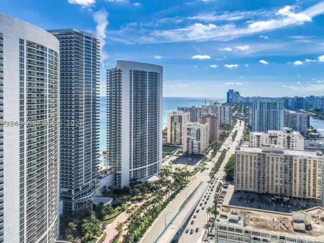 1-bedroom condo for rent in Hallandale Beach - 1830 S Ocean Dr 2412 - MondialRealty