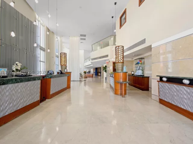 1-bedroom condo for sale in Sunny Isles Beach - 18683 Collins Ave 2503 - MondialRealty