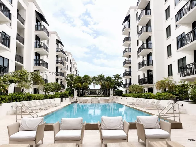 1-bedroom condo for rent in Coral Gables - 301 Altara Ave 529 - MondialRealty