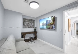 Apartment #5306 at Aria Reserve
