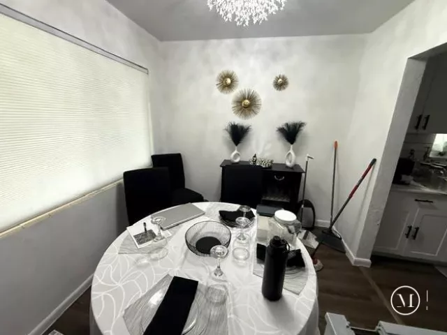 3-bedroom home for sale in Miami - 11615 SW 141st Street - MondialRealty