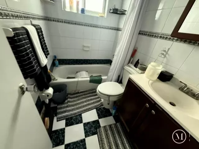 3-bedroom home for sale in Miami - 11615 SW 141st Street - MondialRealty