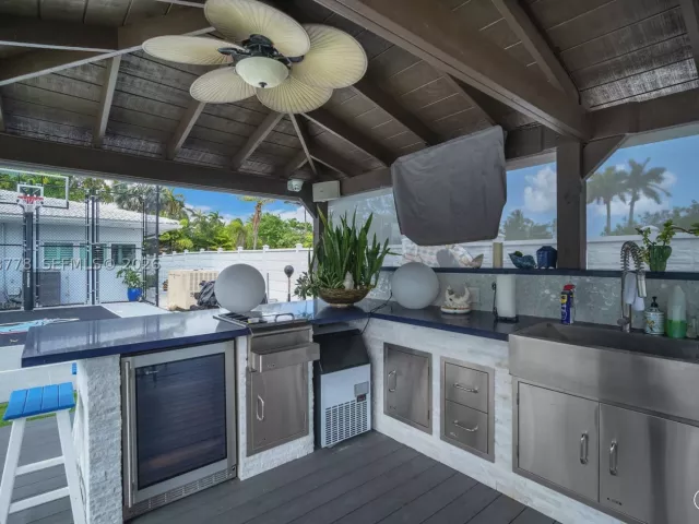 3-bedroom home for rent in Miami - 1100 NE 84th St - MondialRealty