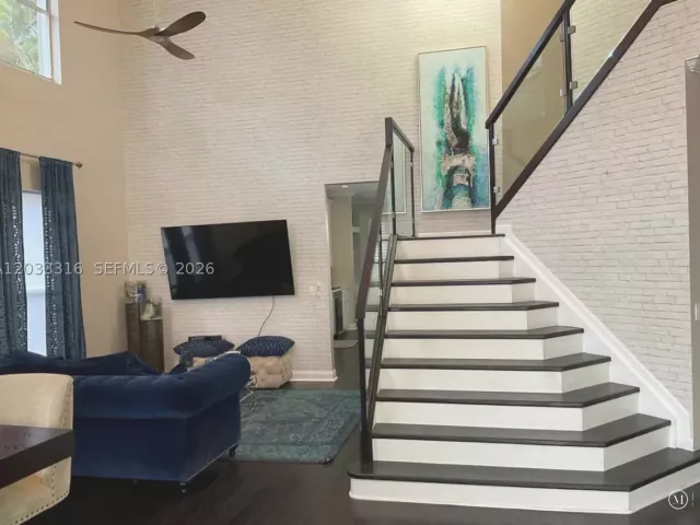 5-bedroom home for sale in Boca Raton - 8682 Via Ancho Rd - MondialRealty