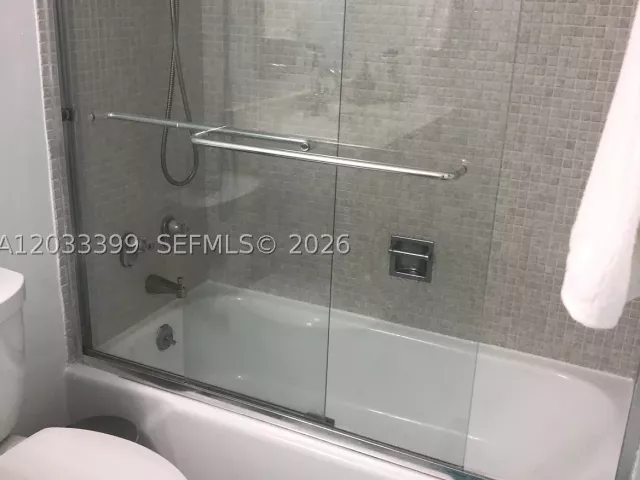 2-bedroom condo for sale in Hallandale Beach - 2030 S Ocean Dr 1826 - MondialRealty