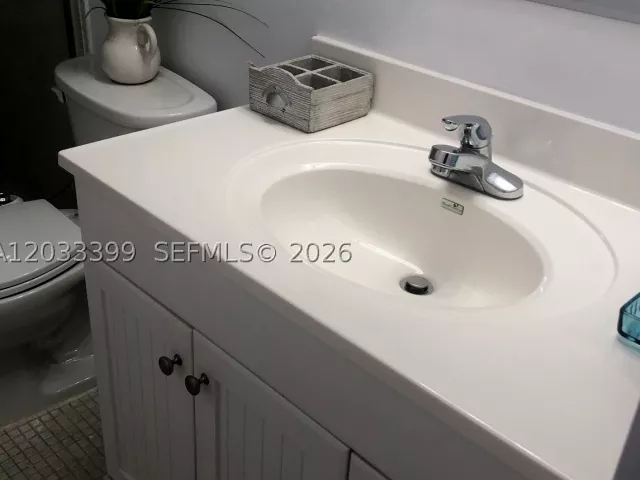 2-bedroom condo for sale in Hallandale Beach - 2030 S Ocean Dr 1826 - MondialRealty