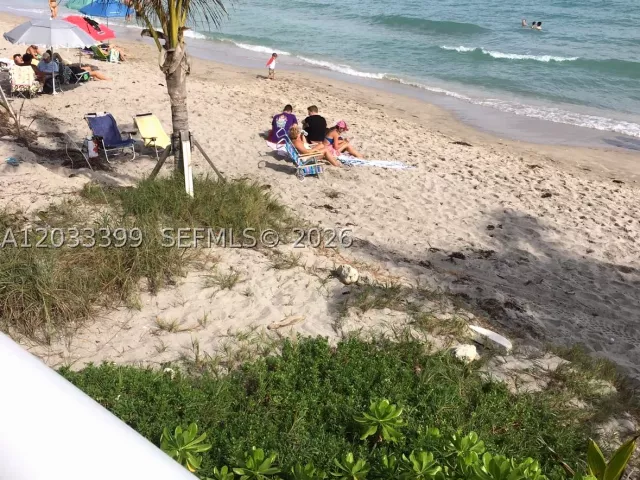 2-bedroom condo for sale in Hallandale Beach - 2030 S Ocean Dr 1826 - MondialRealty