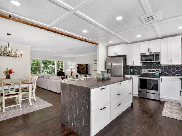 3-bedroom home for sale in Boca Raton - 1207 SW 12th Avenue - MondialRealty