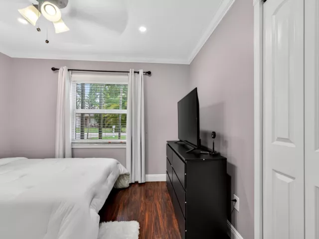 5-bedroom home for sale in Boca Raton - 10941 Granite Street - MondialRealty