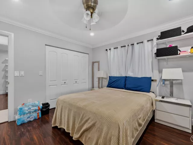 5-bedroom home for sale in Boca Raton - 10941 Granite Street - MondialRealty