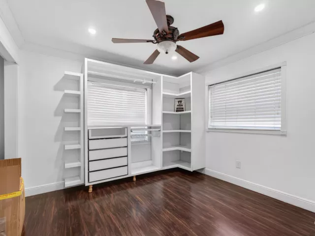 5-bedroom home for sale in Boca Raton - 10941 Granite Street - MondialRealty
