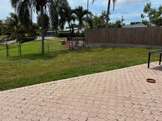 5-bedroom home for sale in Miami - 18715 NE 18th Ave - MondialRealty