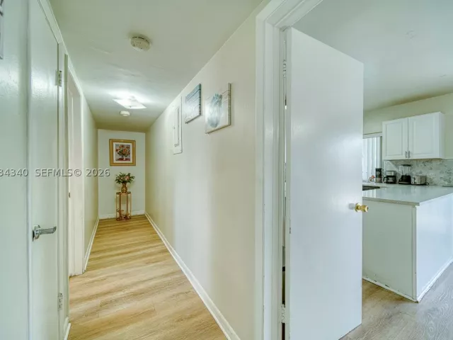 4-bedroom home for sale in Miami - 11331 SW 176 th St - MondialRealty
