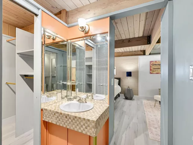 2-bedroom home for rent in Lauderdale By The Sea - 234 Pine Avenue - MondialRealty